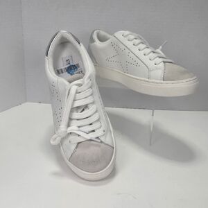 Steve Madden Rezume White and Silver Star Sneakers with Suede  Size Women's 5.5